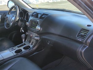 2012 Toyota Highlander SE